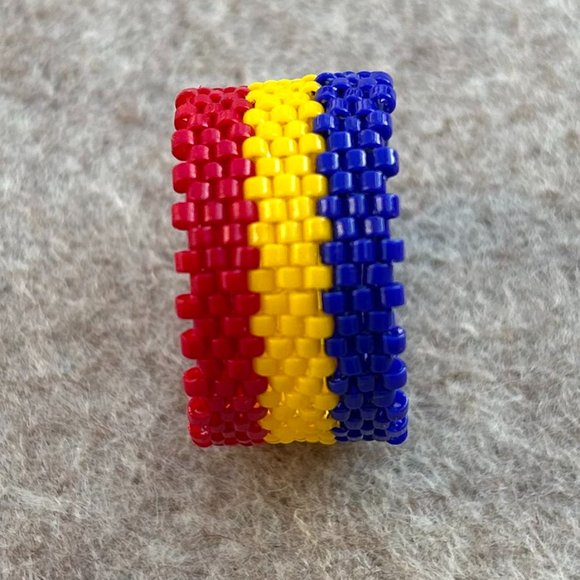 Romania Flag Color Ring, Colombia Beaded Jewelry, Minimalist Ring, Metal Free - Picture 5 of 7